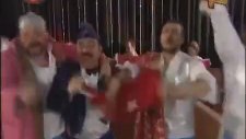 Erdal Bakkal ve Çırakları - Merhaba Eurovision (Leyla ile Mecnun)
