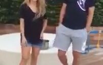 Tencereye Kafa Atan Pique (Shakira İçerir)