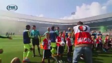 Feyenord - Ajax Maç Önü Görüntülerini FİFA İntrosu Gibi Hazırlamak