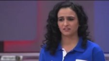 Yarışmada Araba Kazanıp Sunucuyla Misyonerde Sevinmek