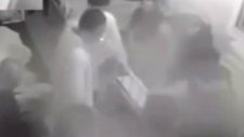 Akıl Hastanesinde doktorlardan hastaya işkence