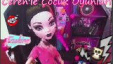 Draculara'nın Moda Dolabı (Monster High)