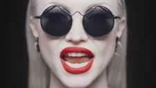 Ivy Levan - Biscuit