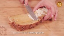 Badem Ezmeli Ballı Muzlu Ekmek Tarifi