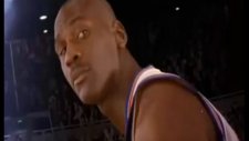 Space Jam (Kadrolar Anons Ediliyor)