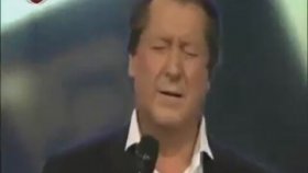 Ahmet Özhan - İçime Hep Hüzün Doluyor Ahmet Özhan - İçime Hep Hüzün Doluyor