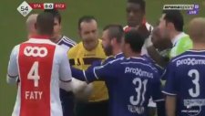 Eski Futbolcularının Kafasını Koparttılar!