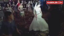 Azeri Gelin, Kendi Düğününde Olduğunu Unuttu