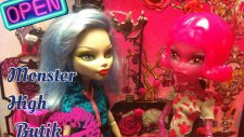 Monster High Butik (Ghoulia Yelps)