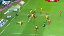Kale Dibinden Öyle Bir Gol Kaçırdı Ki...