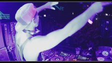 Timmy Trumpet & Savage - Freaks