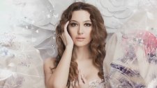 Lola Yuldasheva - Love me (new music)