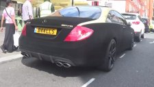 Altın ve Kadife Kaplama Mercedes