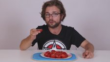 Çeri Domatesleri Kesmek İçin Pratik Bir Yöntem