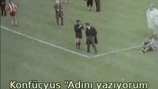 Filozofların Futbol Maçı (Altyazılı)