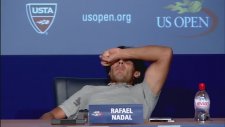Basın Toplantısında Kramptan Kıvranan Nadal