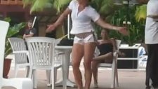 Shakira'nın Öğretmeni Bulundu