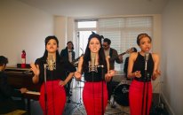 Burn - Vintage '60s Girl Group Ellie Goulding Cover With Flame-O-Phone