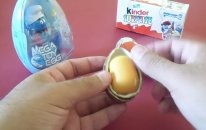 3 Tane Kinder Surprise ve 1 Tane Mega Sürpriz Yumurta Şirinler 2 Filmi Figürlü Süpriz Yumurtalar