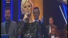 Ayşe Ekiz - Şafak Söktü Yine Sunam Uyanmaz