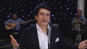 Mehmet Balaman - Kırmızı Gül Olsan Mehmet Balaman - Kırmızı Gül Olsan