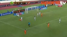 Bonyden Ronaldinho Çalımı! Aklını Aldı...