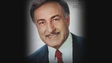 Yaşar Özel & Dokunma Kalbime Zirâ Çok İncedir Kırılır