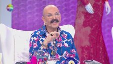 Cemil İpekçi'den Aygün'e terbiye madalyası
