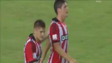Gol Yemek İçin Çırpındılar