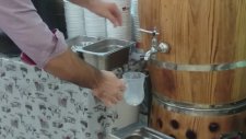 Akfenyayık ahşap ayranmakinası süper yayık ayran için Bayrampaşa'da köfteci Mehmet Usta hizmetinizde