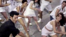 Chayanne - Madre Tierra (Oye)