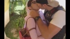 Annesine Yakalanan Türbanlı Seksi Türk Kızı İzle