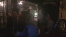 Önder Özen ve Metin Tekin'den Beşiktaş tezahüratı