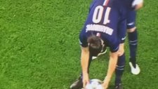 Cüneyt Çakır köpüğü sıktı. David Luiz sildi