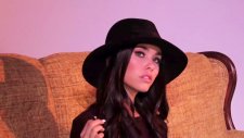 Mako feat. Madison Beer - I Won't Let You Walk Away