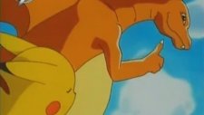 Efsane Pokemon Kapışması - Charizard vs. Magmar