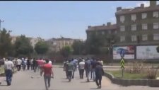 Diyarbakır Hava Kuvvetlerindeki Türk Bayrağının İndirilmesi (Uzun Versiyon)