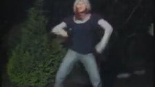 Dünyanın En Şirin Dansını Eden İrlandalı Kız