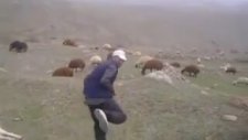 Fırat'a Ve Alacuk Kalesine Karşı Halaya Durmak