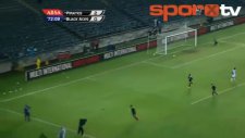 Güney Afrika Ligi'nde çılgın gol!