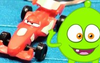 Arabalar - Cars - Formula Yarış Arabası - Sürpriz Yumurta Avcısı - YumYum Tivi
