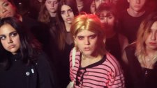 Soko - Lovetrap feat. Ariel Pink