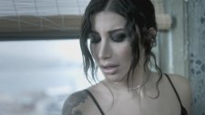 İrem Derici - Değmezsin Ağlamaya