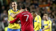 Cristiano Ronaldo ve Ibrahimovic kapışması