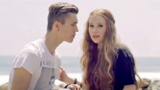Ian Thomas - The Way İt Feels Ft. Bella Blue