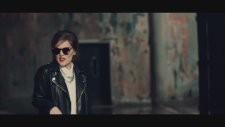Emrah Karaduman ft. Demet Akalın - İntikam