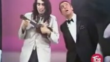 Tiny Tim - Tiptoe Through The Tulips