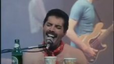 Queen - We Are The Champions (Canlı Performans)
