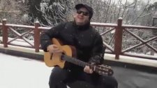 Şahan Gökbakar - Karlar Düşer Canlı Performans