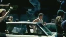 Avril Lavigne - Sk8er Boi (2002)